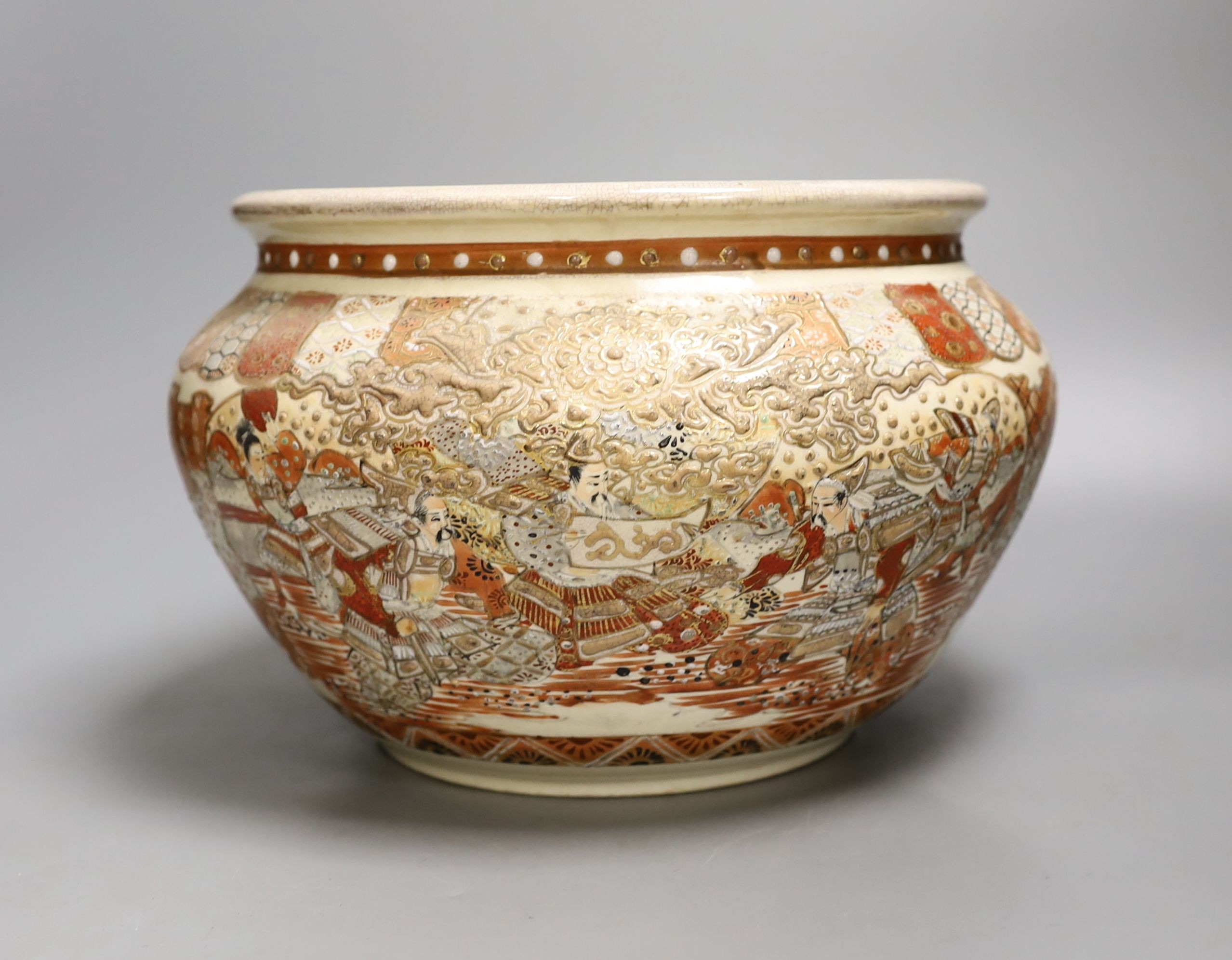 A Satsuma pottery jardiniere, 30.5 cm diameter